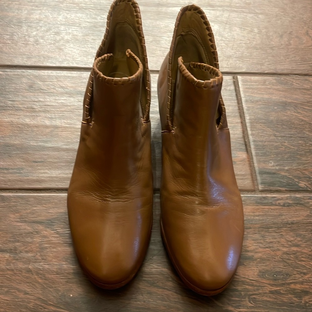 Jack Rogers women’s boots